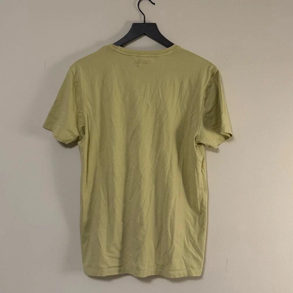 International Concepts Yellow/Green Short Sleeve T-Shirt
